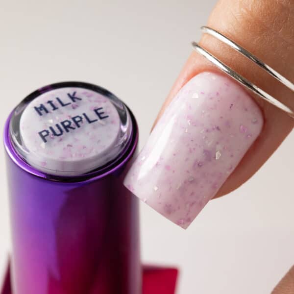 Melkachtige BIAB met paarse metallic vlokken Milk&Purple MollyLac HEMA Free TPO Free 10 gram - Afbeelding 3