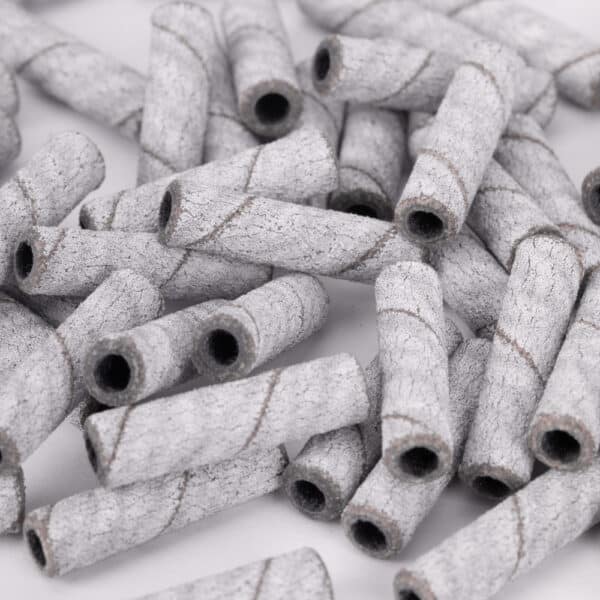 Schuurrolletjes lange cilinder 3mm korrel #180 wit 50 st.